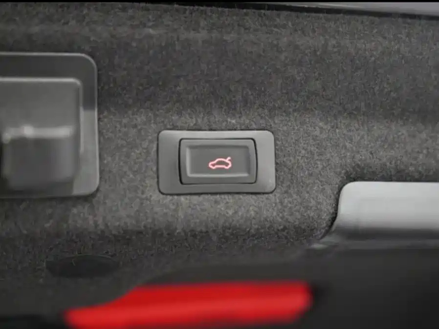 AUDI A6L 2020