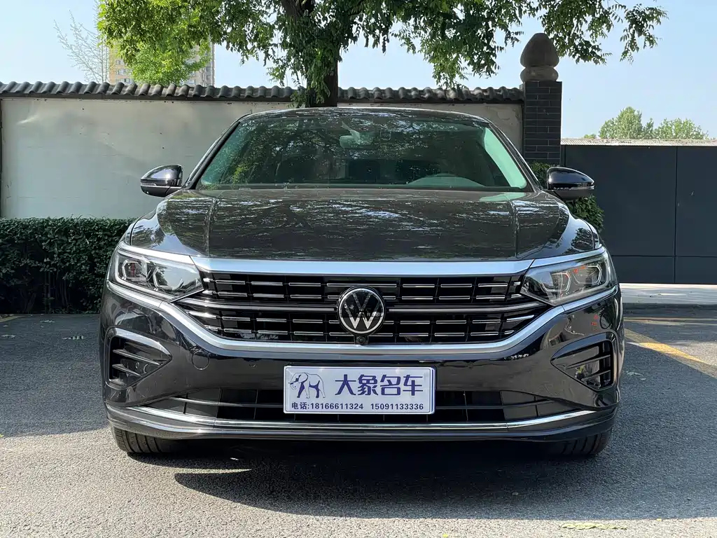 VOLKSWAGEN PASSAT 2022
