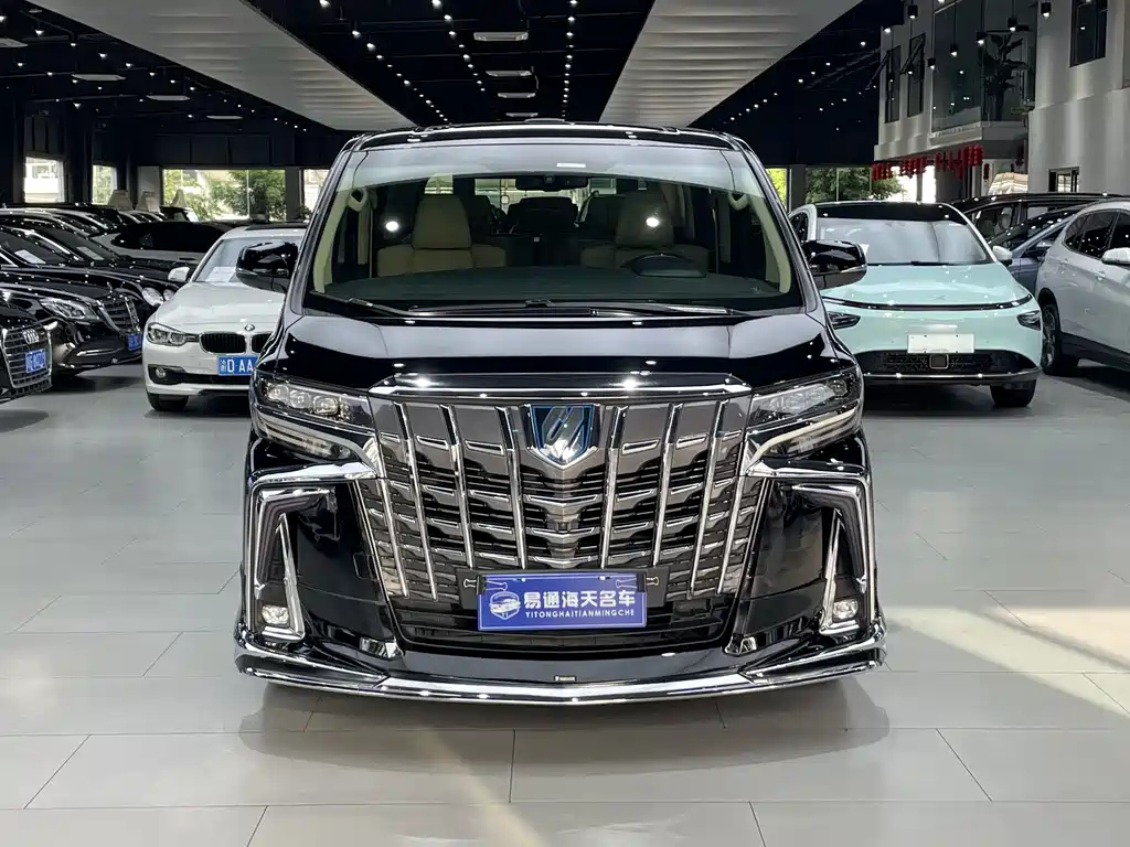 TOYOTA ALPHARD 2016