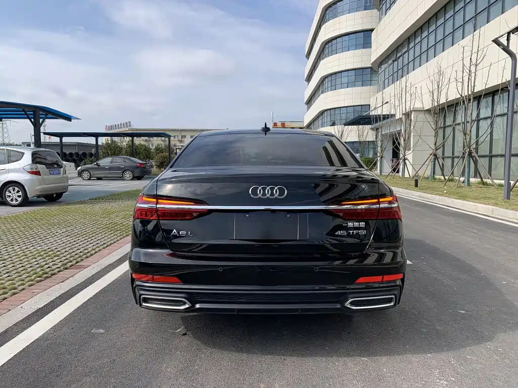 AUDI A6L 2022