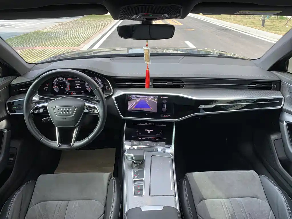 AUDI A6L 2022