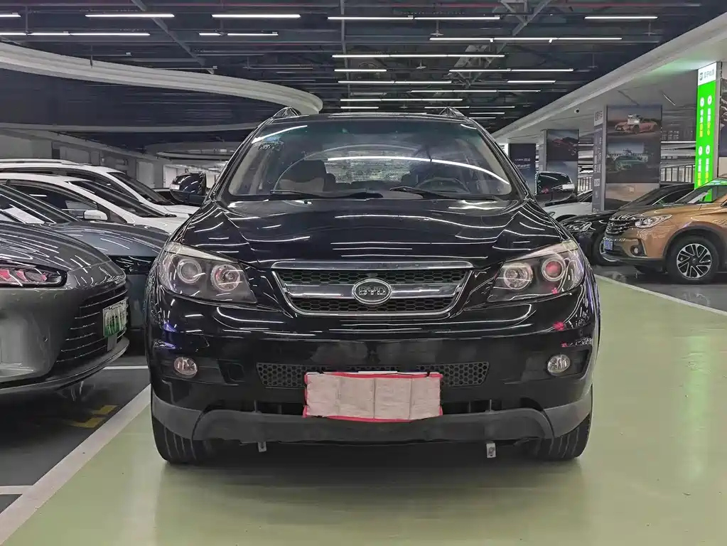 BYD S6 2015