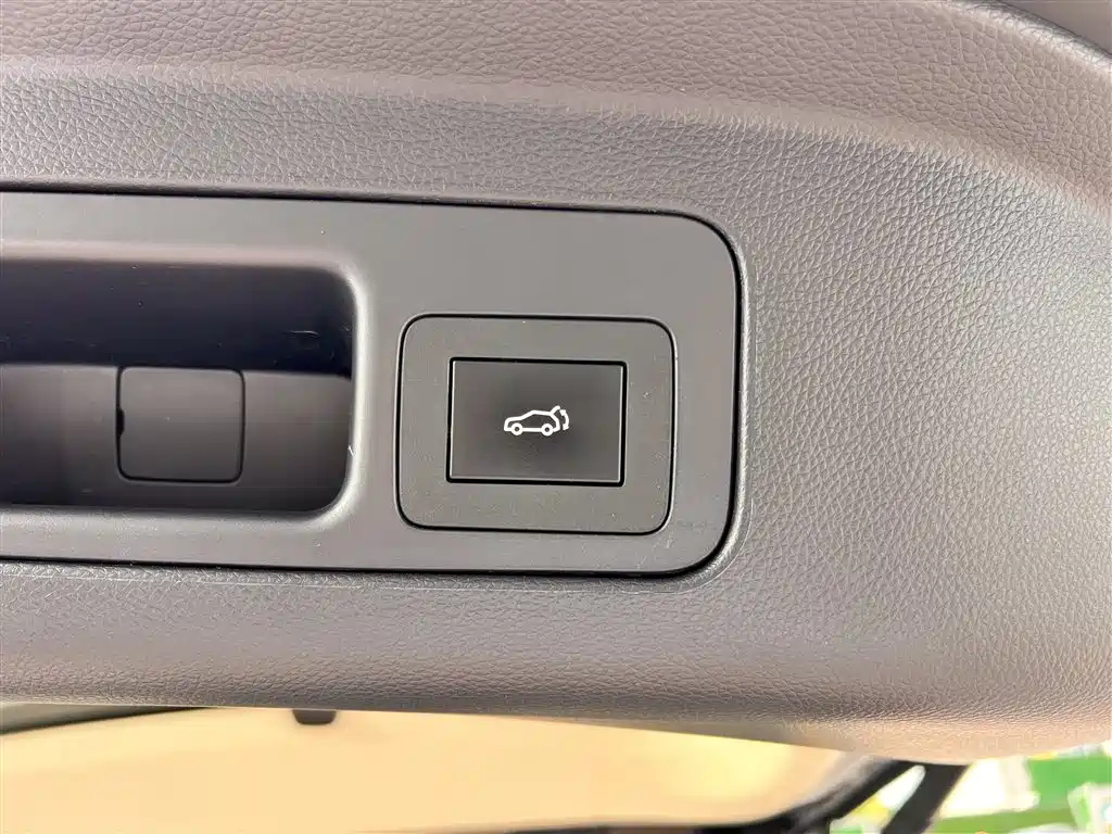 TRUMPCHI M8 2022