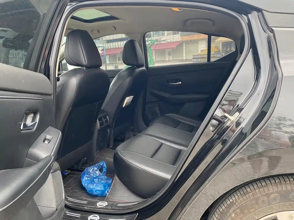 NISSAN SYLPHY 2021