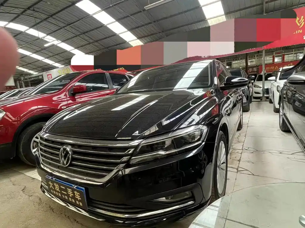 VOLKSWAGEN LAVIDA 2022
