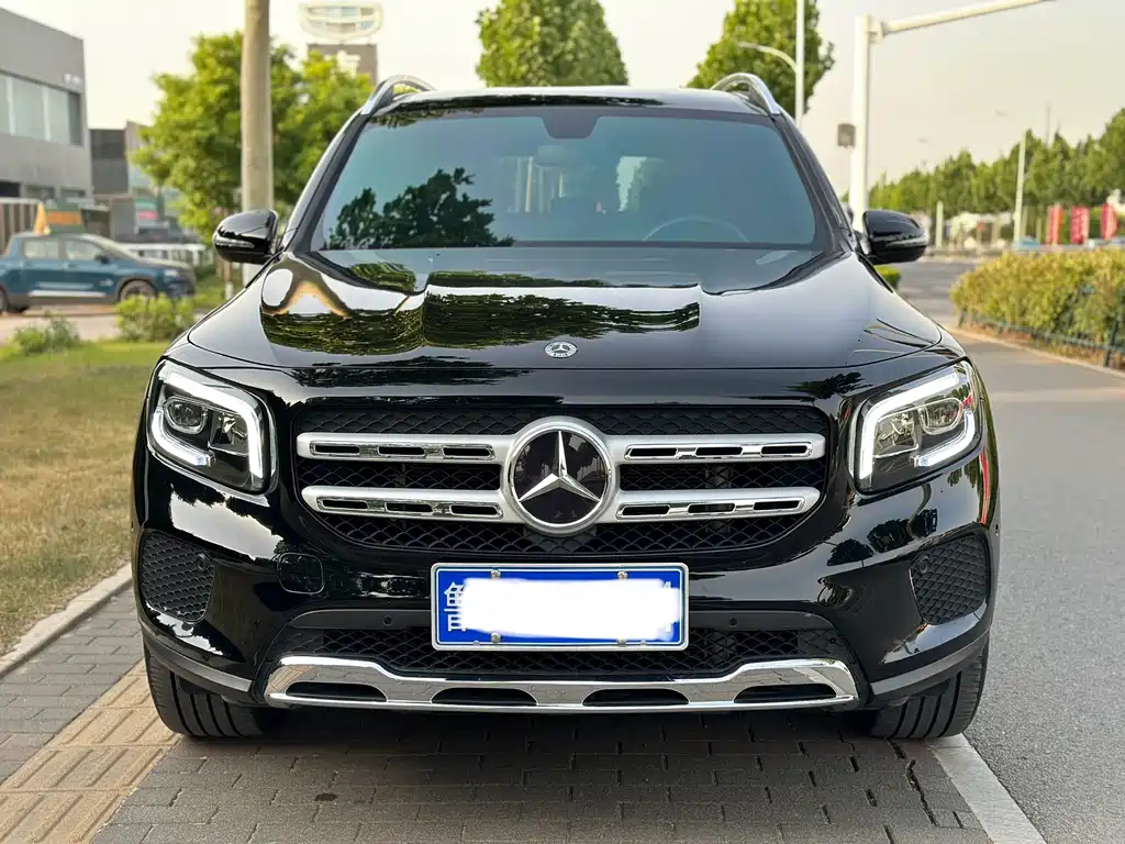 MERCEDES BENZ GLB 2021