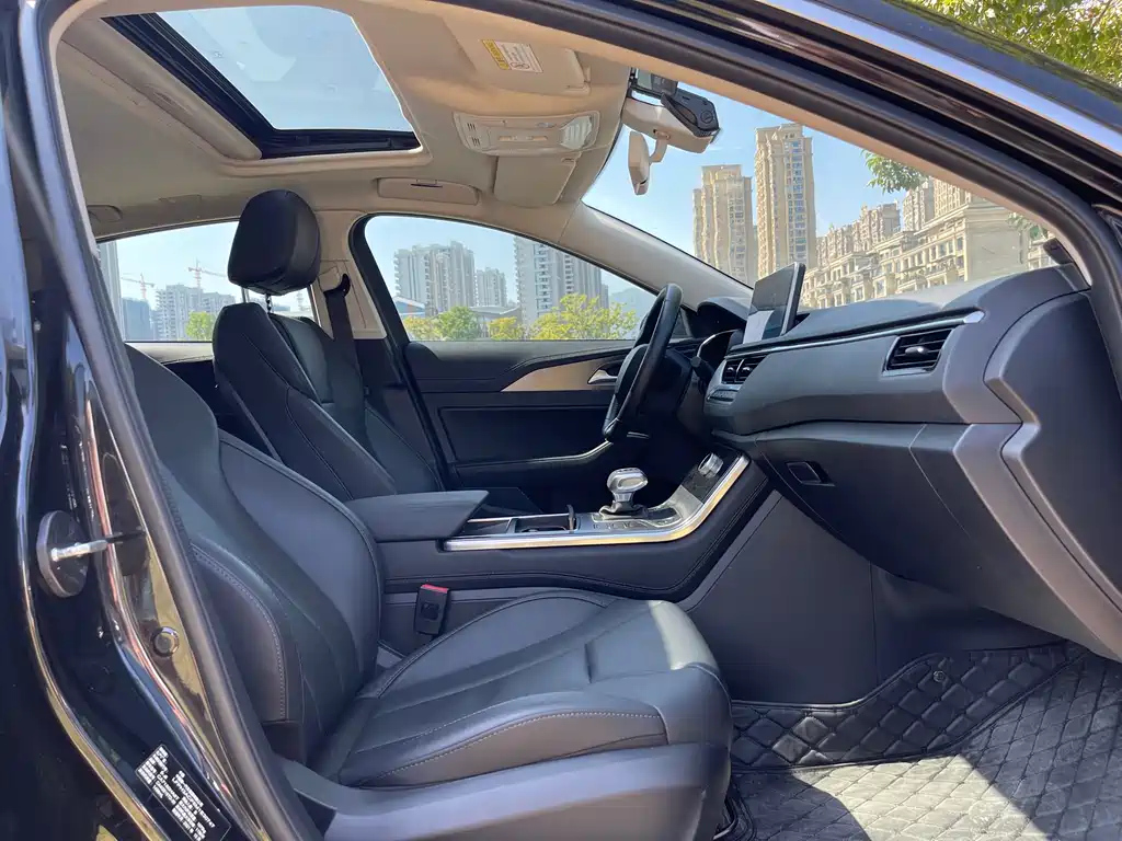 HONGQI H5 2022