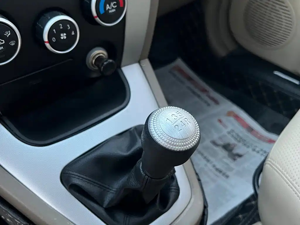 HYUNDAI TUCSON 2011