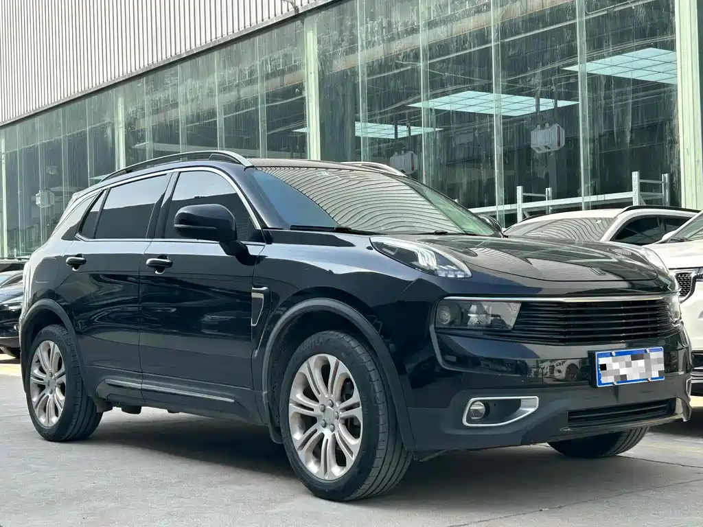 LYNK&CO 01 2018