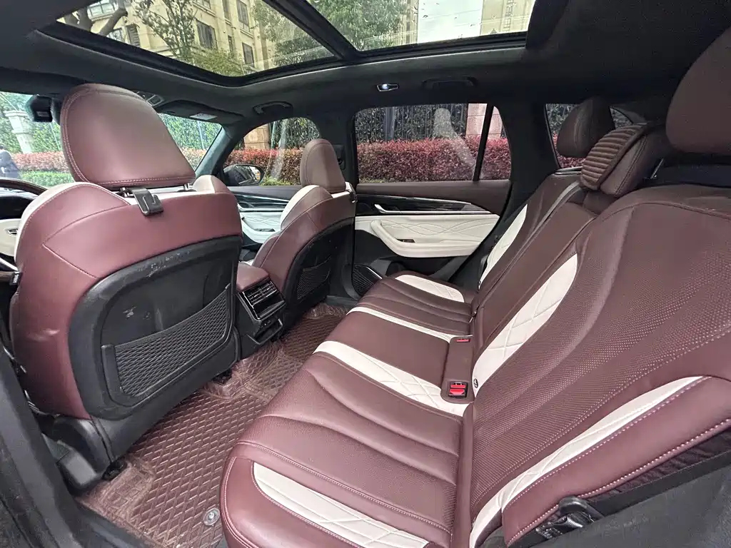 GEELY AUTO MONJARO 2021