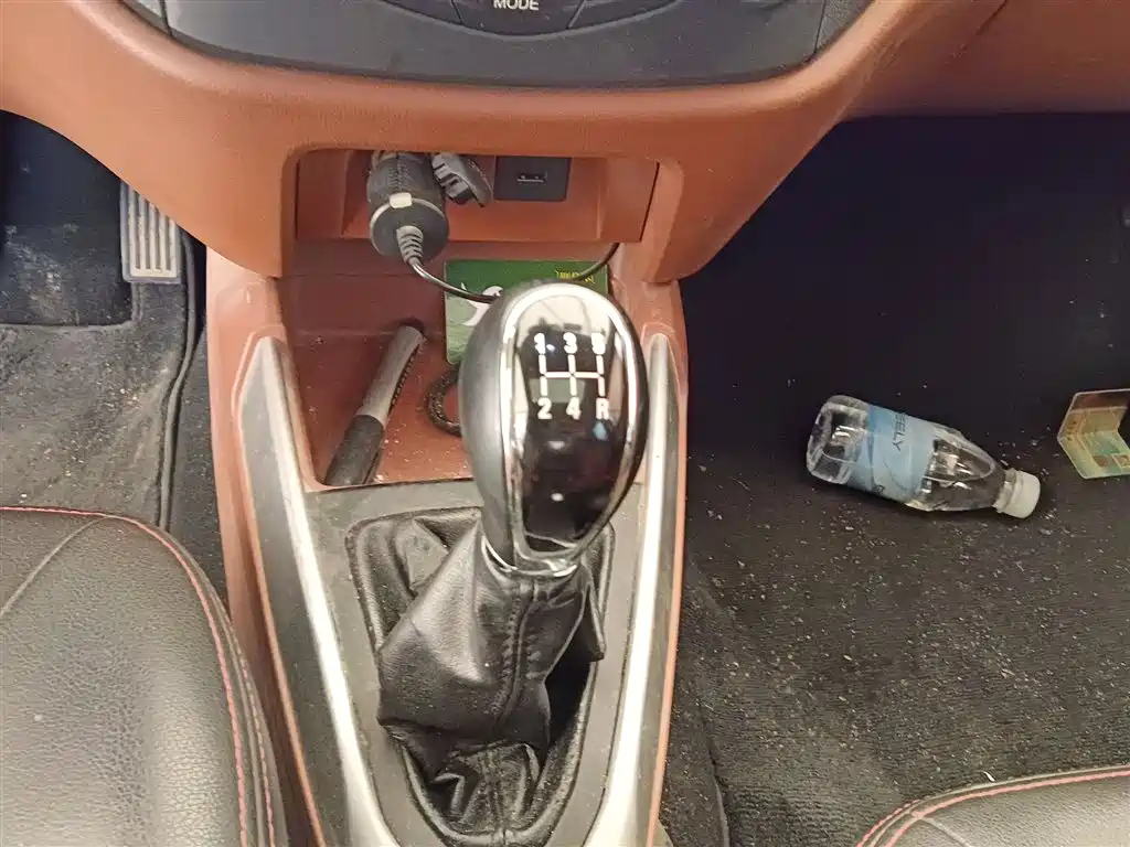 GEELY AUTO KING KONG 2016