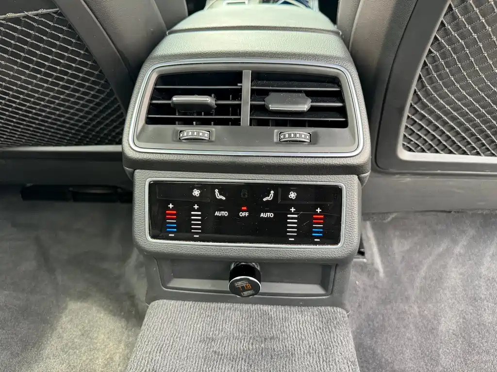 AUDI A6L 2021