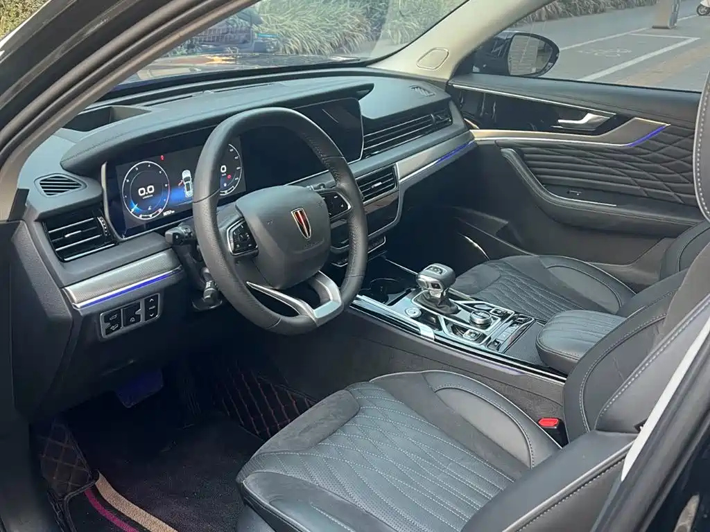 HONGQI HS5 2022