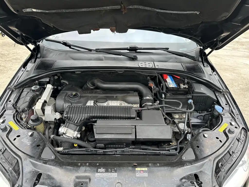 VOLVO S80L 2009
