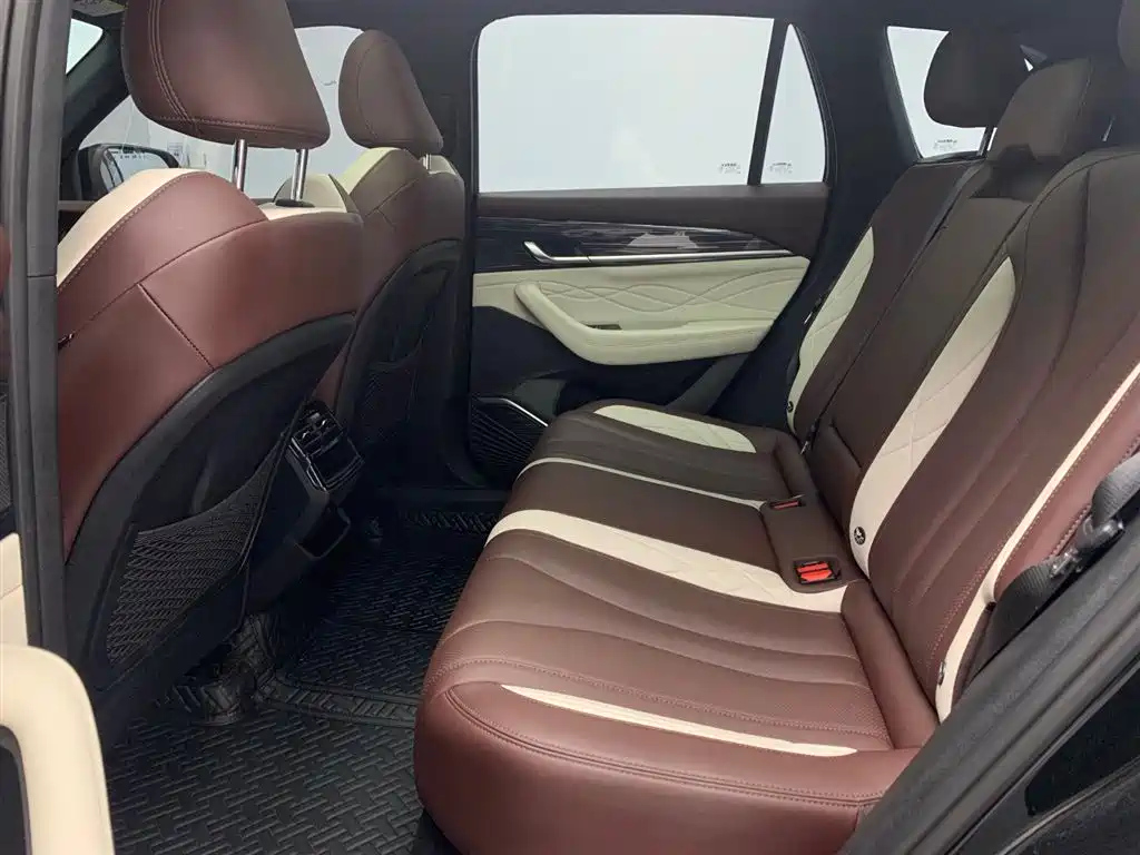 GEELY AUTO MONJARO 2022
