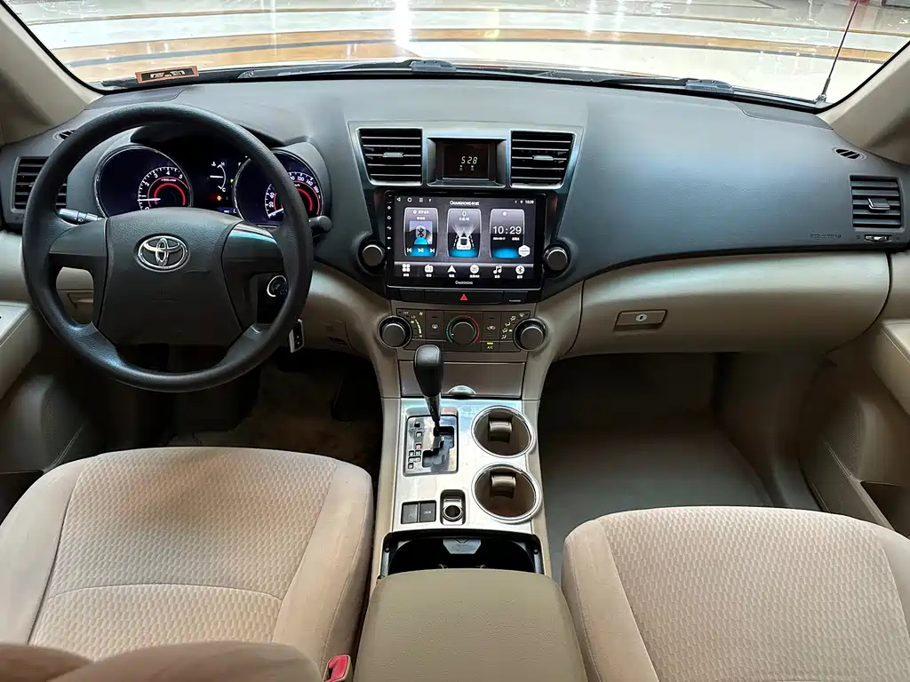 TOYOTA HIGHLANDER 2015