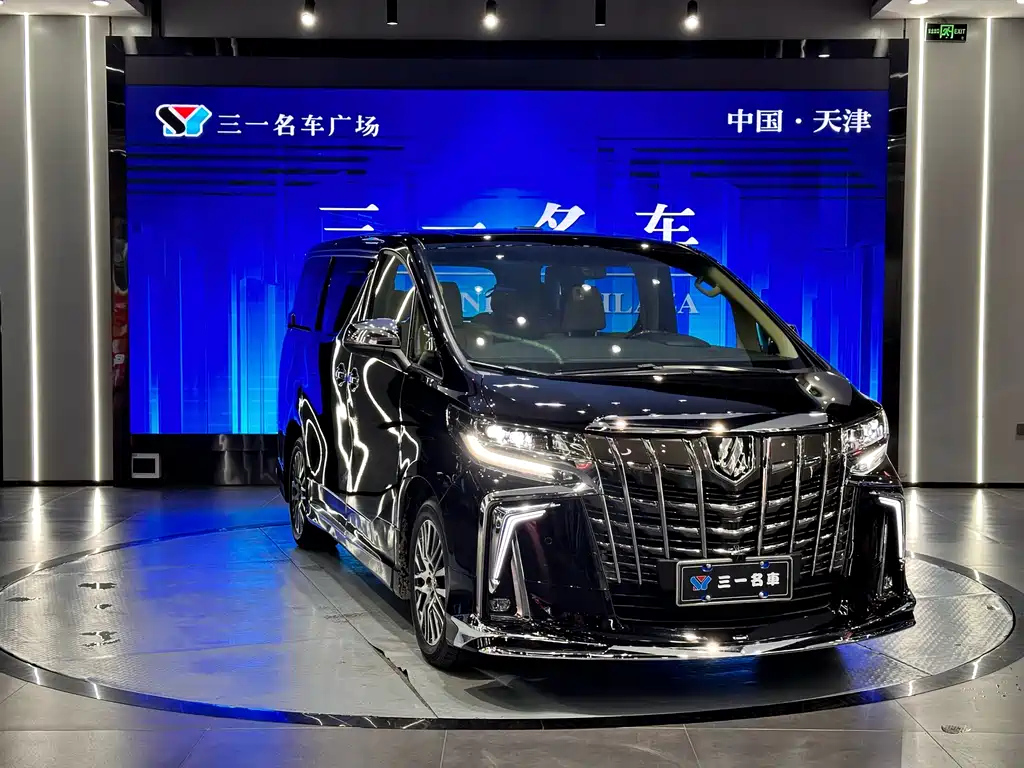 TOYOTA ALPHARD 2017