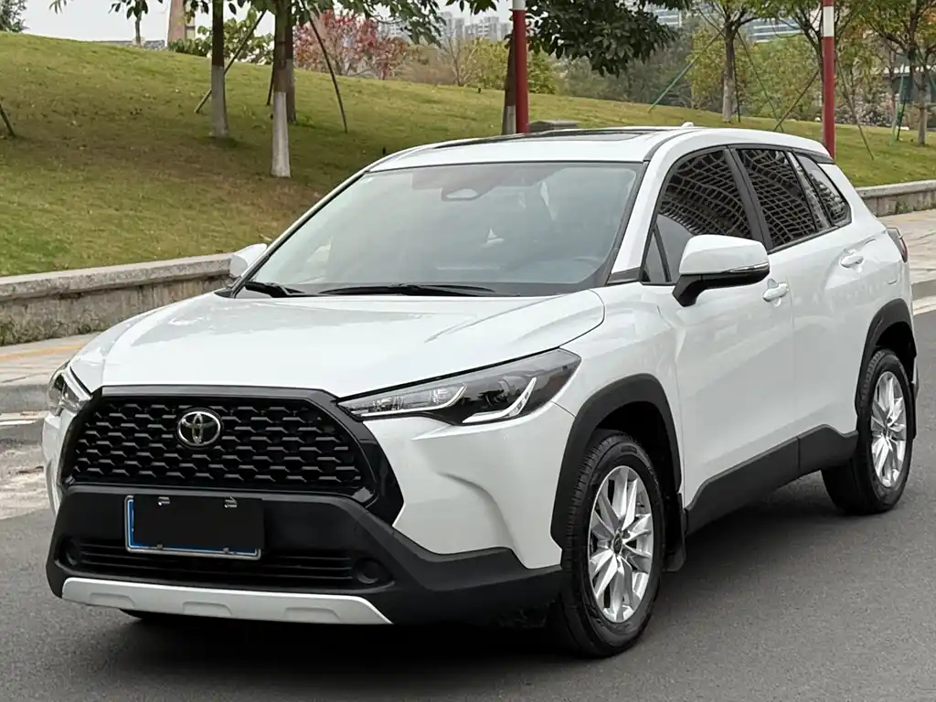 TOYOTA COROLLA CROSS 2023