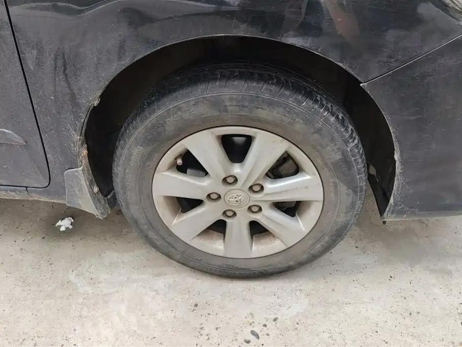 TOYOTA COROLLA 2014