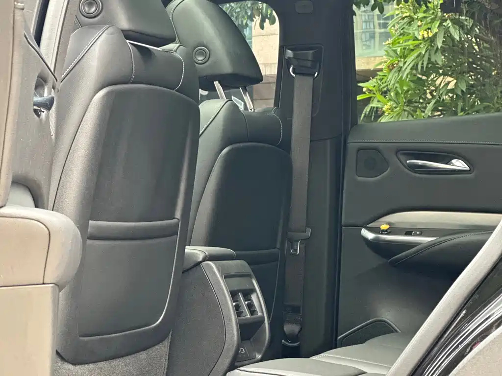 CADILLAC XT4 2020