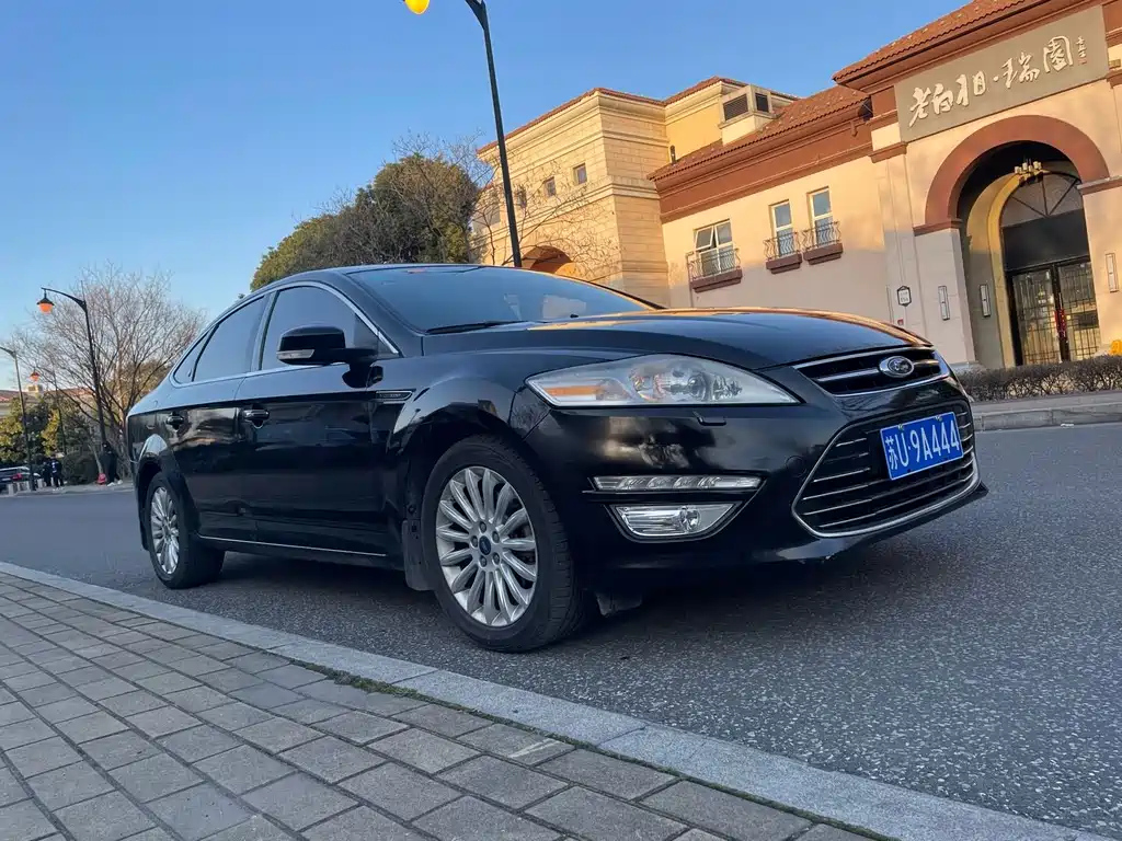 FORD MONDEO - WINNER 2012