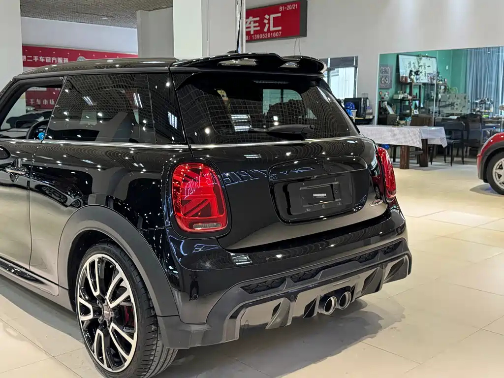 MINI JCW 2022