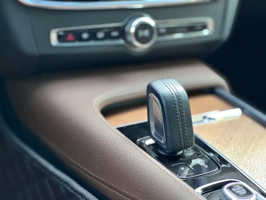 VOLVO S90 2021