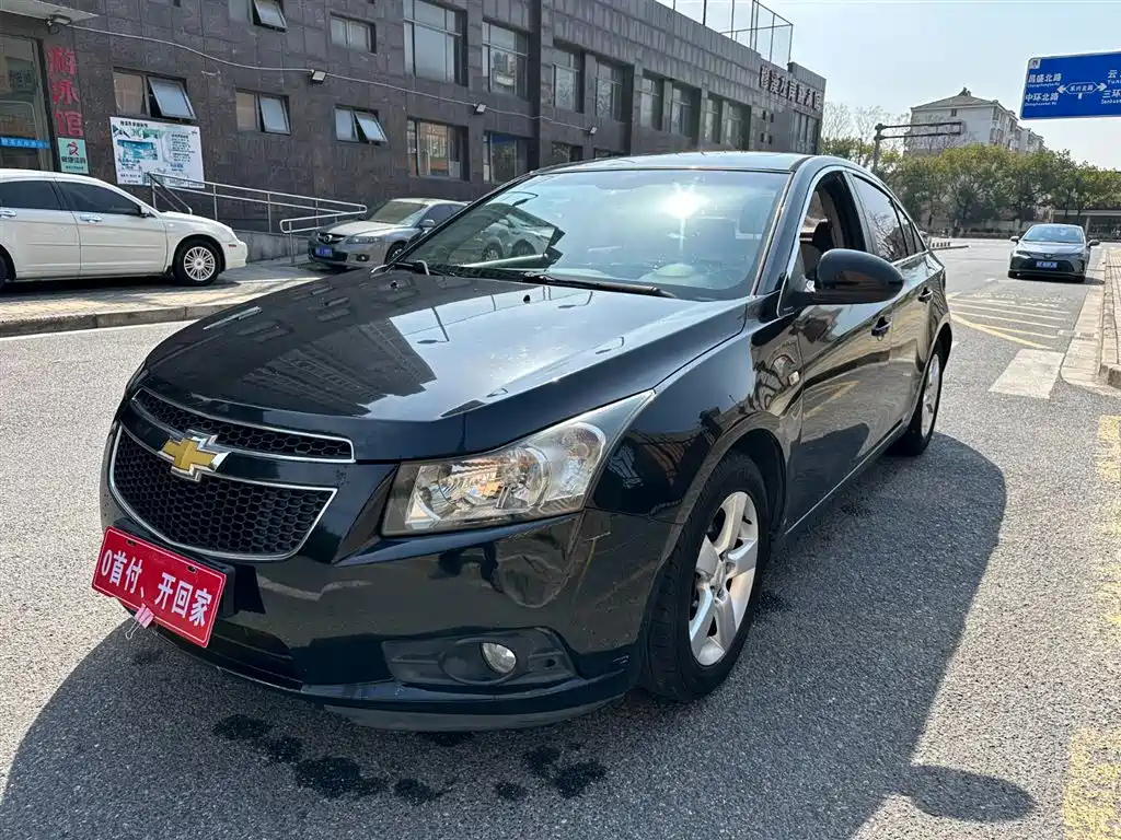 CHEVROLET CRUZE 2012