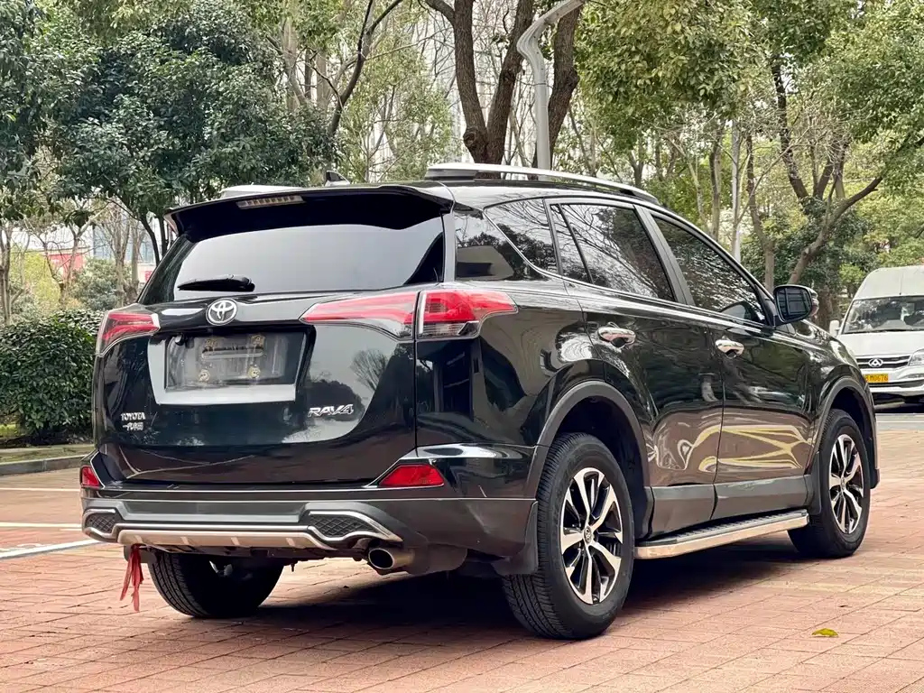 TOYOTA RAV4 RONGFANG 2018