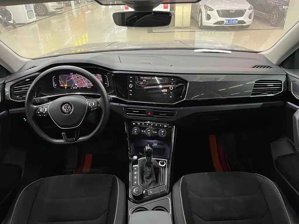 VOLKSWAGEN TAYRON 2020