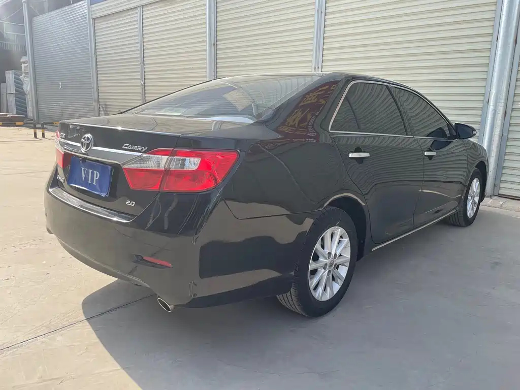 TOYOTA CAMRY 2014