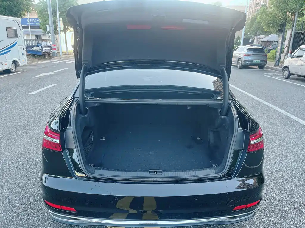 AUDI A6L 2023