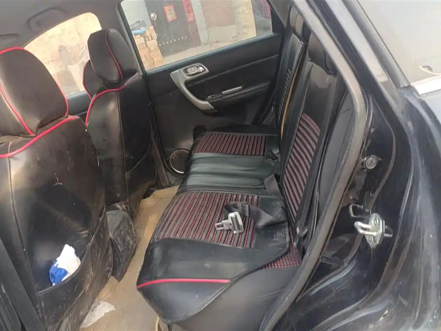 HAVAL H6 2015