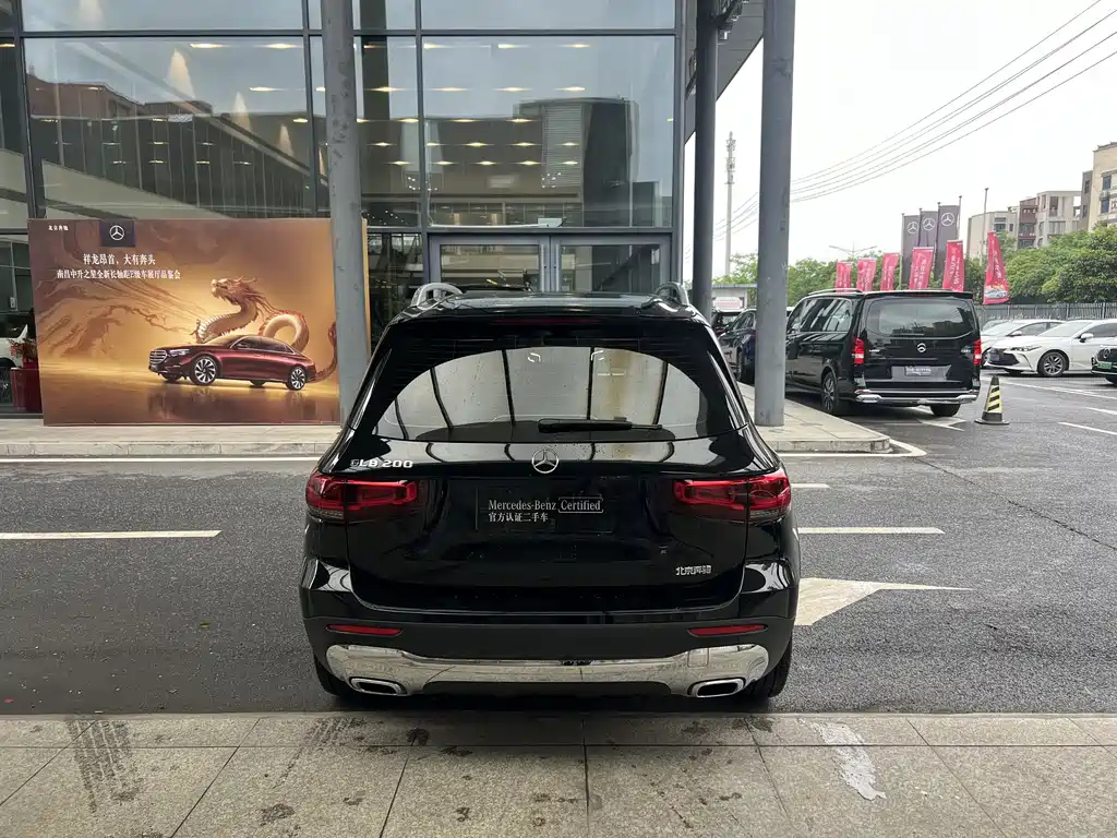 MERCEDES BENZ GLB 2022