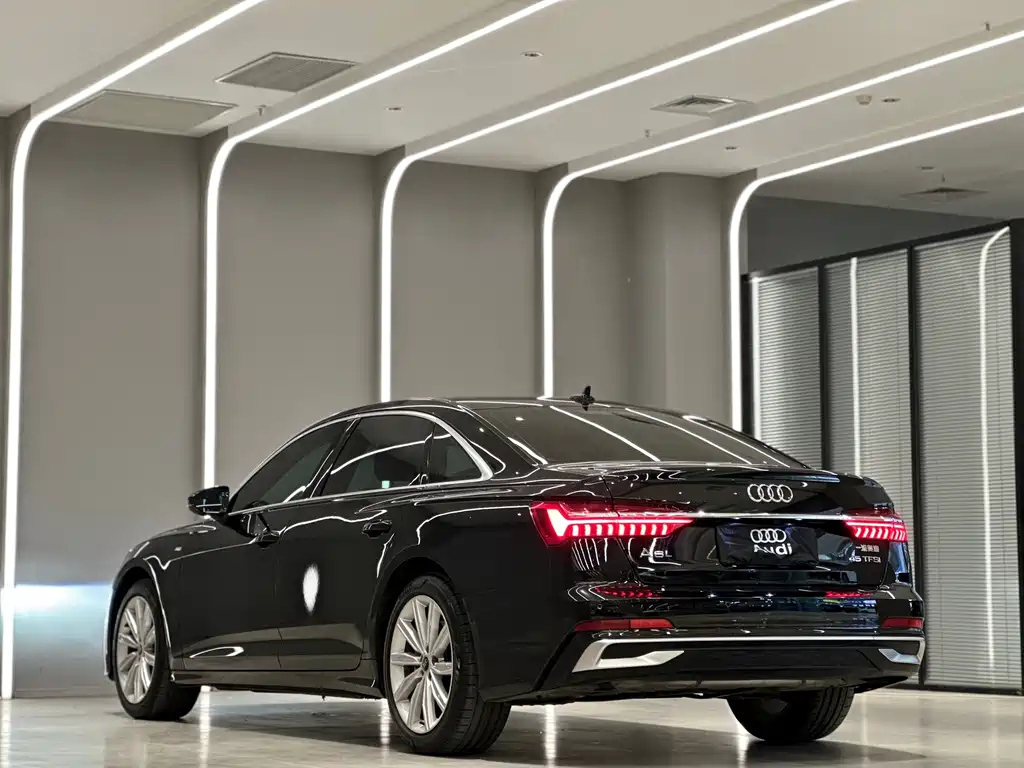 AUDI A6L 2022