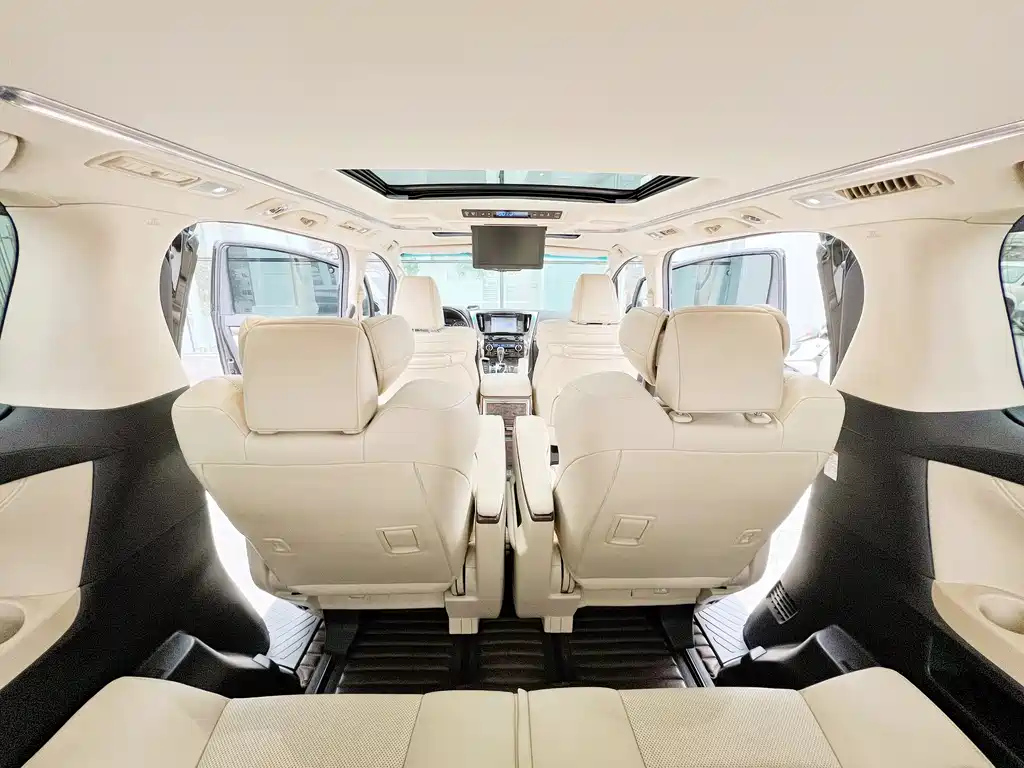 TOYOTA ALPHARD 2019