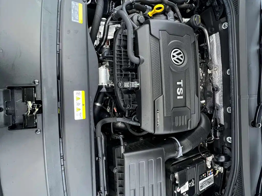 VOLKSWAGEN MAGOTAN 2022