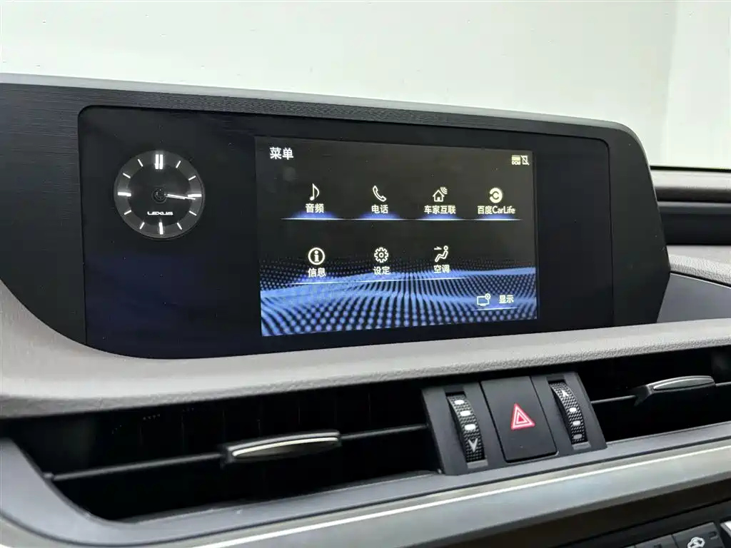 LEXUS ES 2021