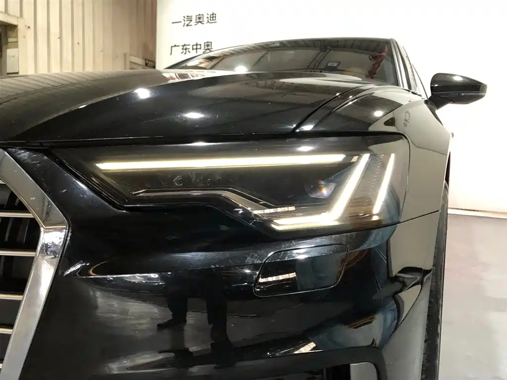 AUDI A6L 2021