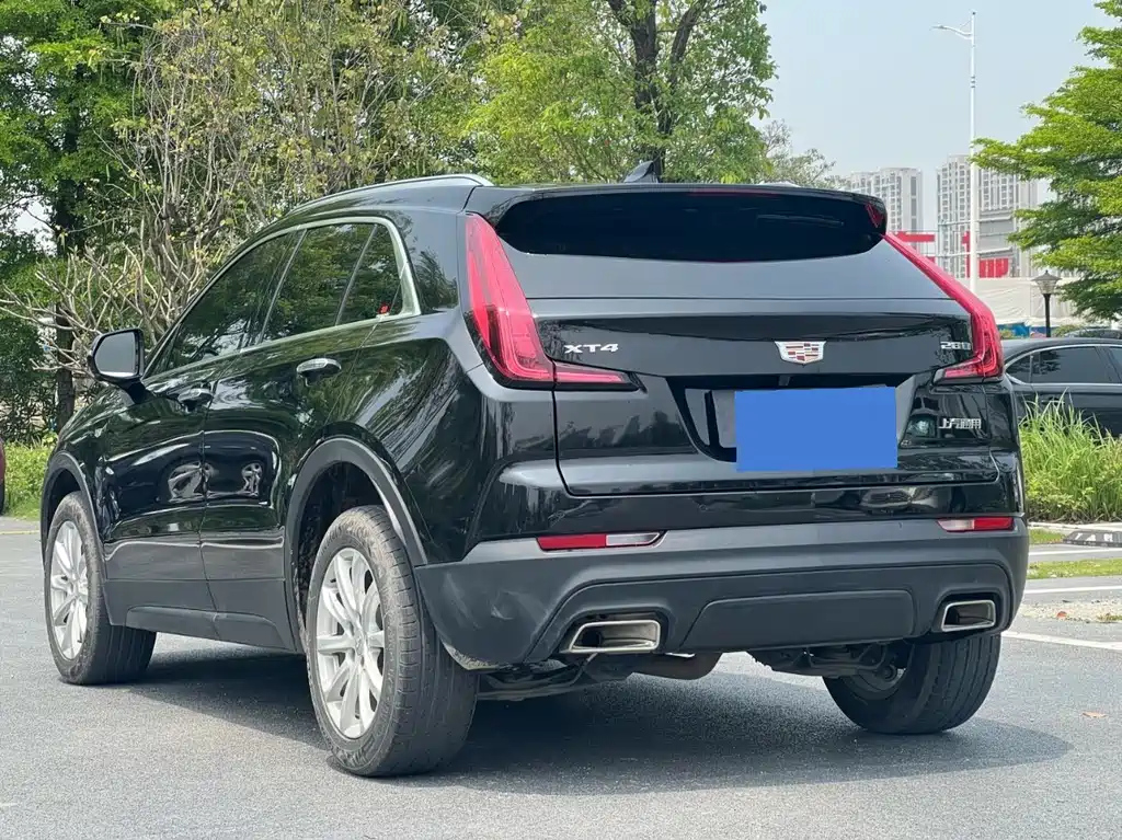CADILLAC XT4 2022