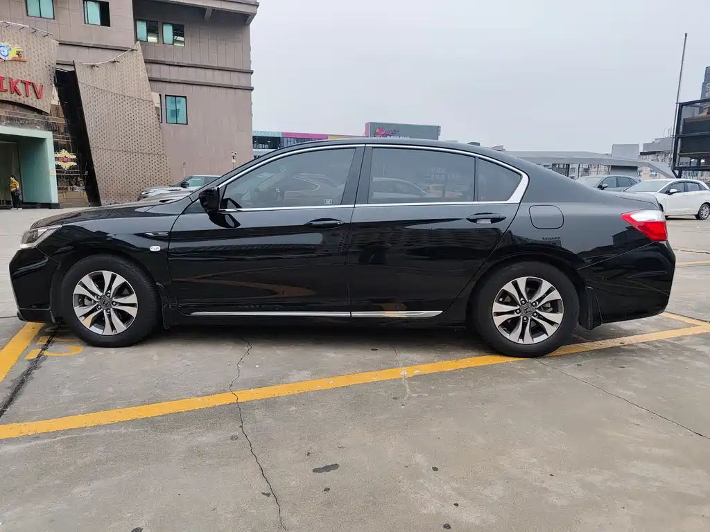 HONDA ACCORD 2016