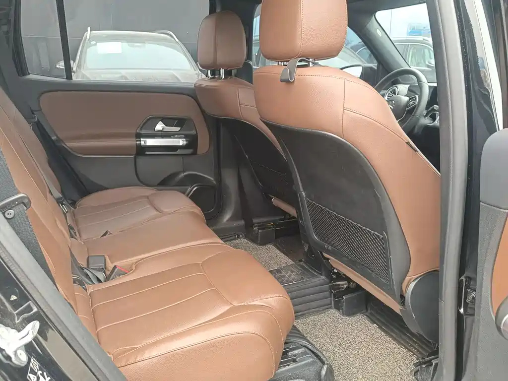 MERCEDES BENZ GLB 2022