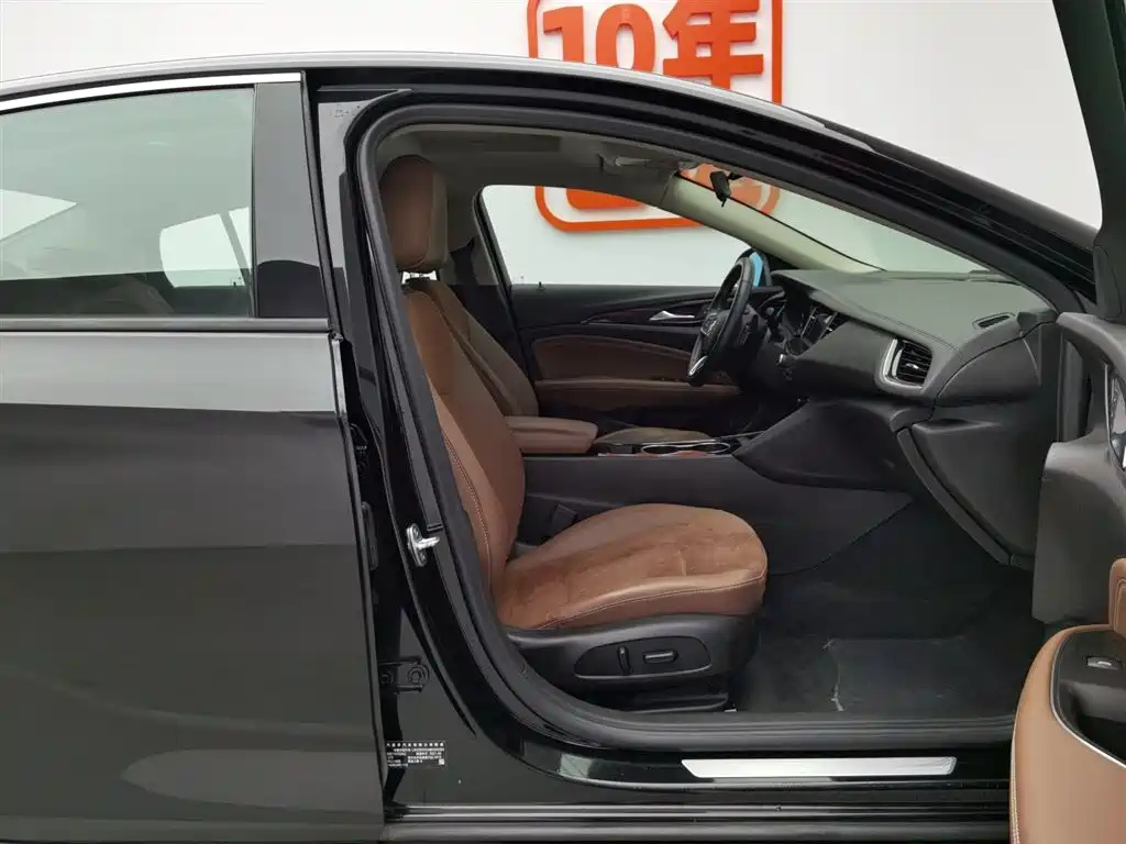 BUICK REGAL 2021