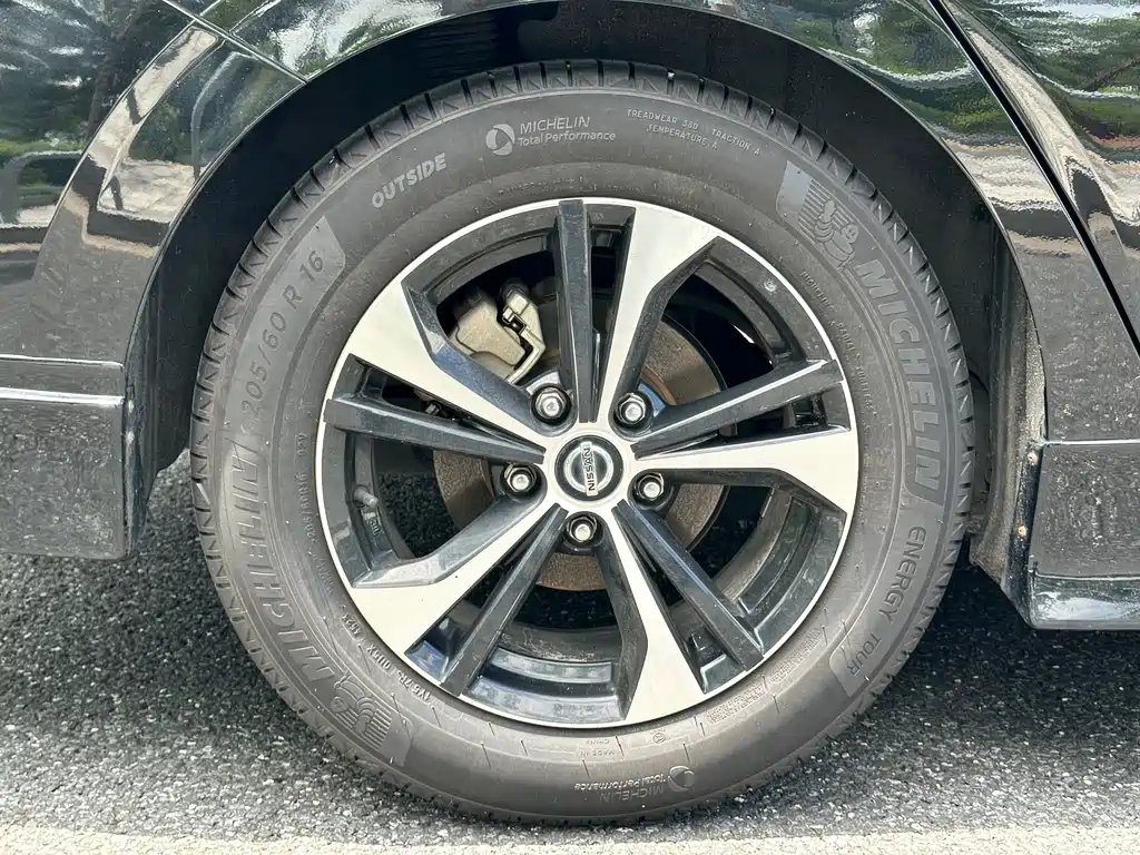 NISSAN SYLPHY 2021