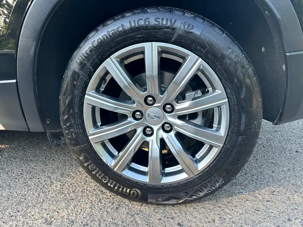 CADILLAC XT4 2023