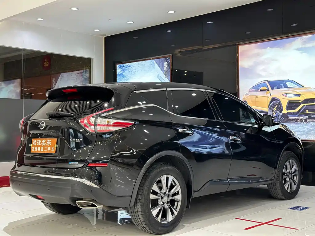 NISSAN MURANO 2016