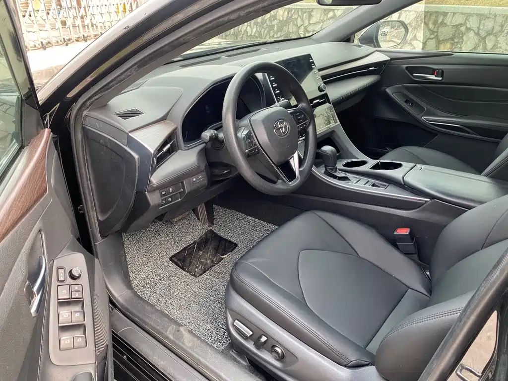 TOYOTA AVALON 2021