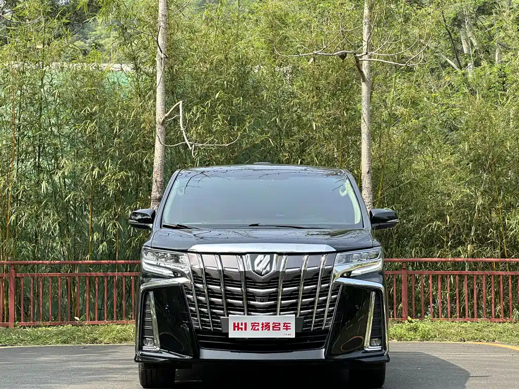 TOYOTA ALPHARD 2016