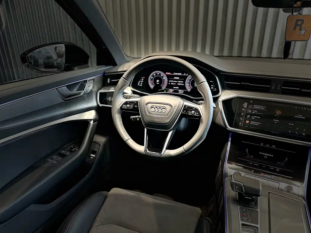 AUDI A6L 2022