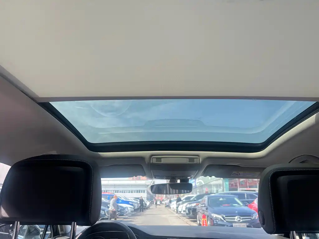 VOLKSWAGEN MAGOTAN 2022